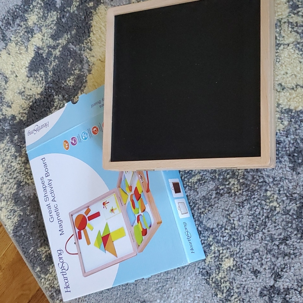 Magnetic activity board